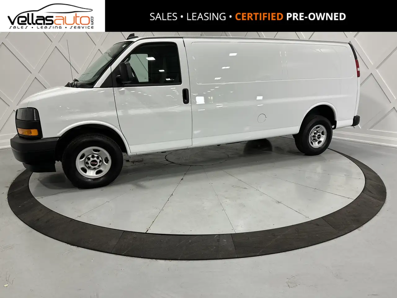 2023 GMC Savana