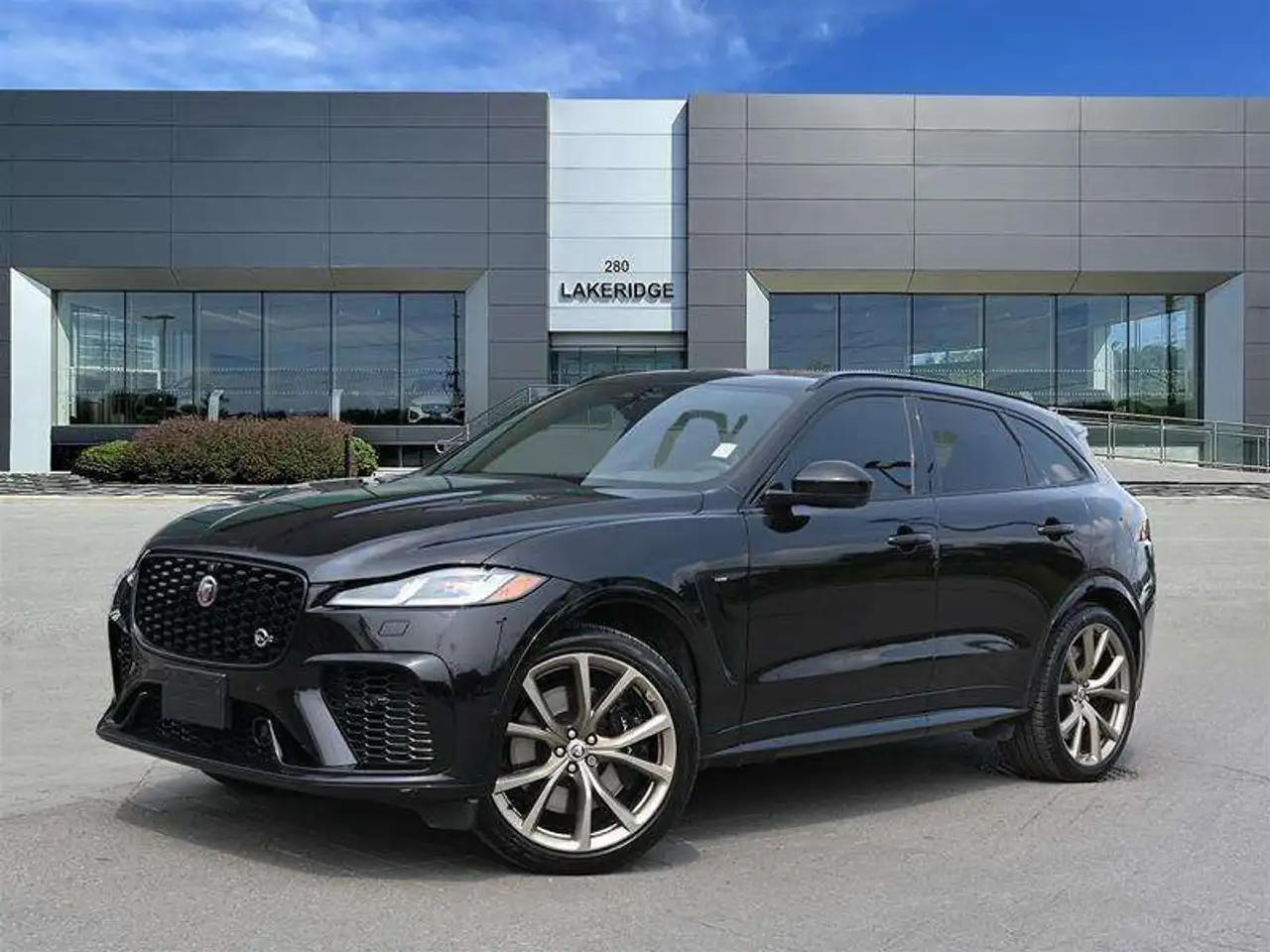 2023 Jaguar F-Pace SVR