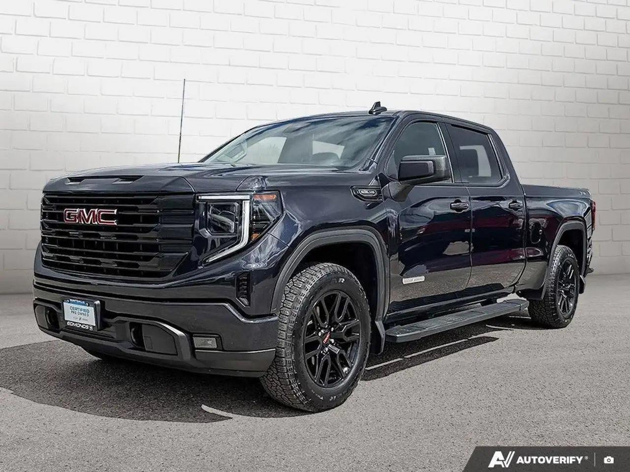 2025 GMC Sierra 1500 Elevation
