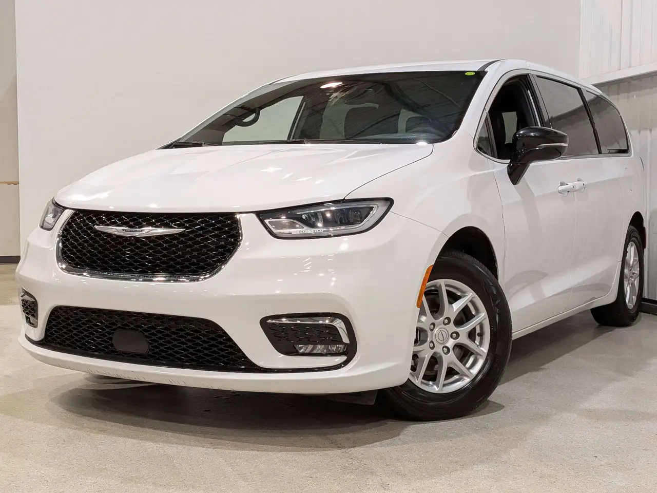 2025 Chrysler Pacifica
