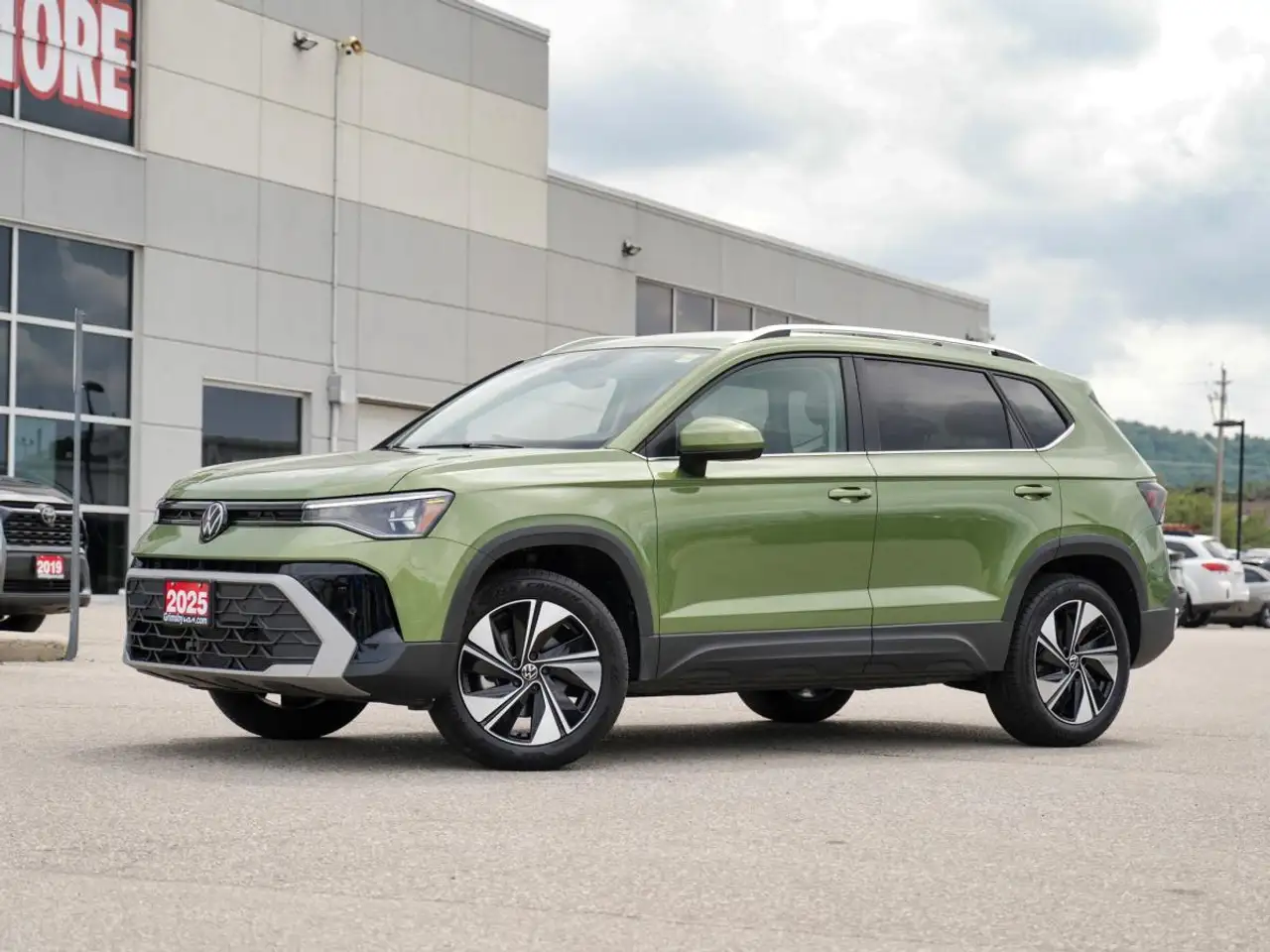 2025 Volkswagen Taos