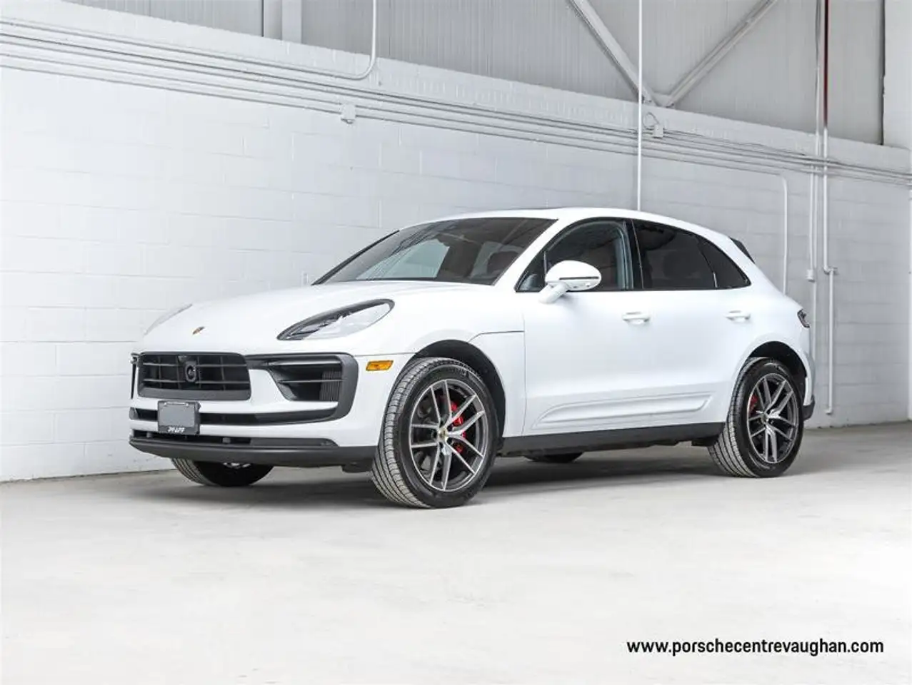 2025 Porsche Macan S
