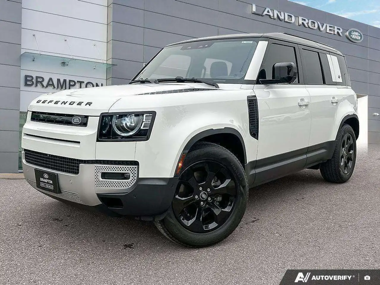2024 Land Rover Defender S P300