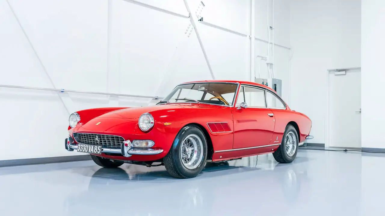 1967 Ferrari 330