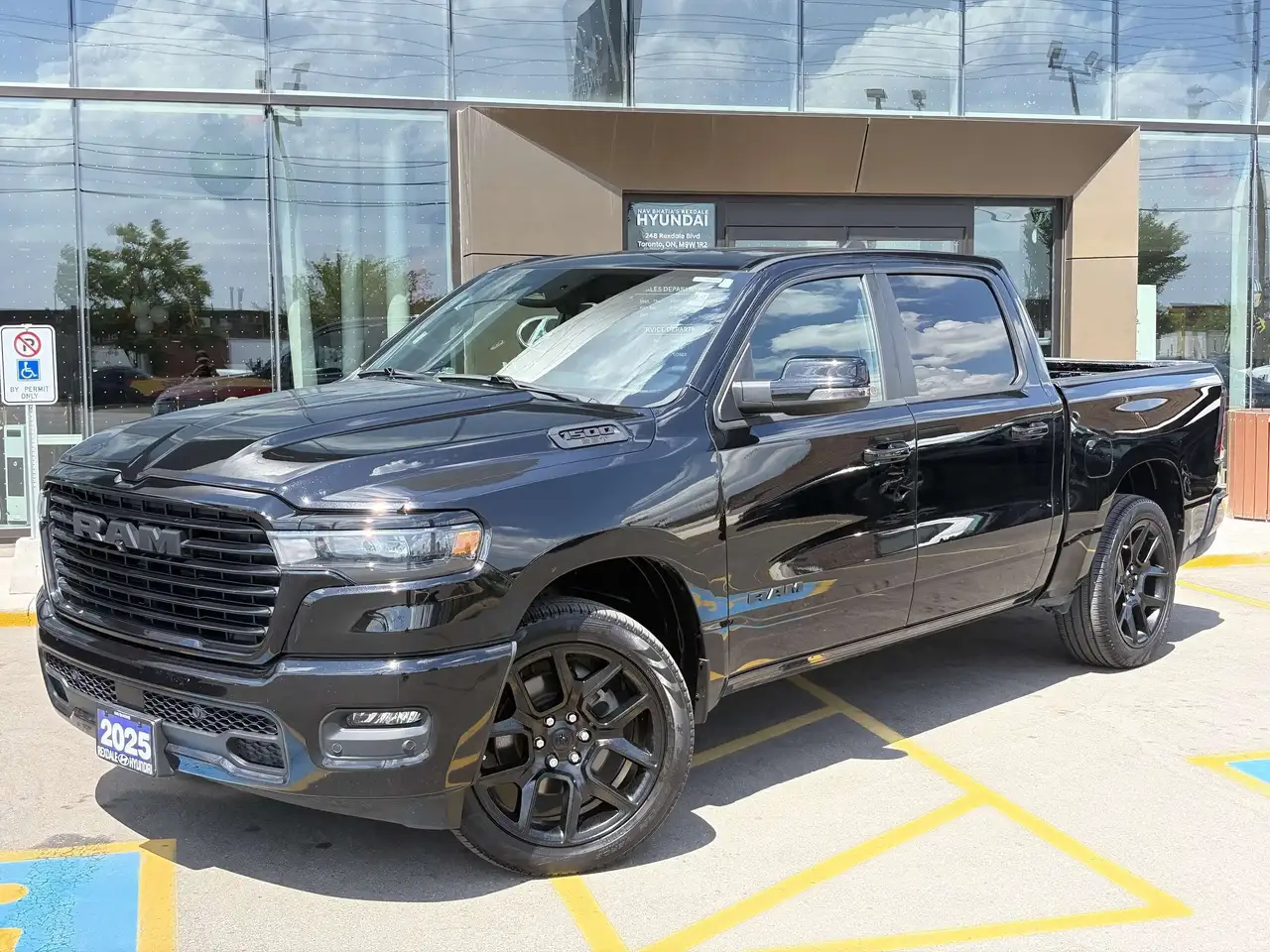 2025 RAM 1500 Sport