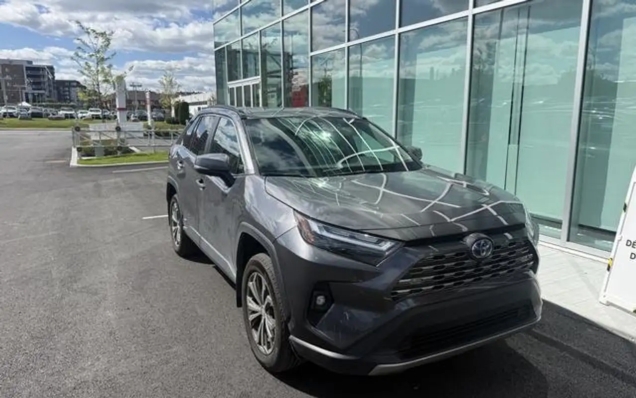 2024 Toyota RAV4