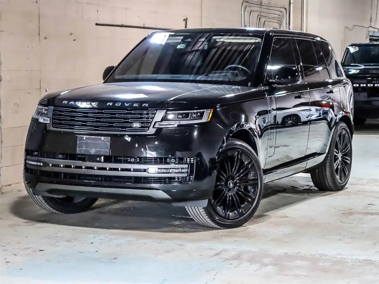 2023 Land Rover Range Rover SE