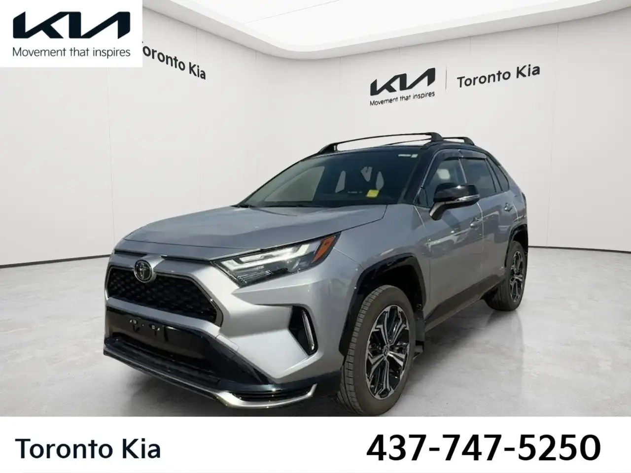 2025 Toyota RAV4 XSE