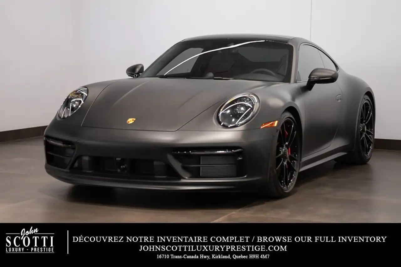 2024 Porsche 911 Carrera 4 GTS