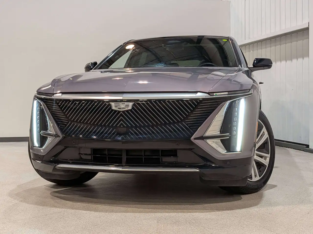 2024 Cadillac Lyriq Tech
