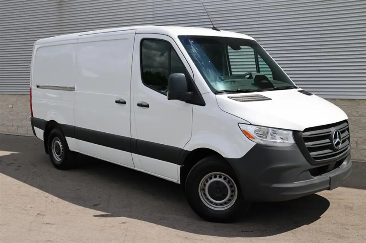 2025 Mercedes-Benz Sprinter