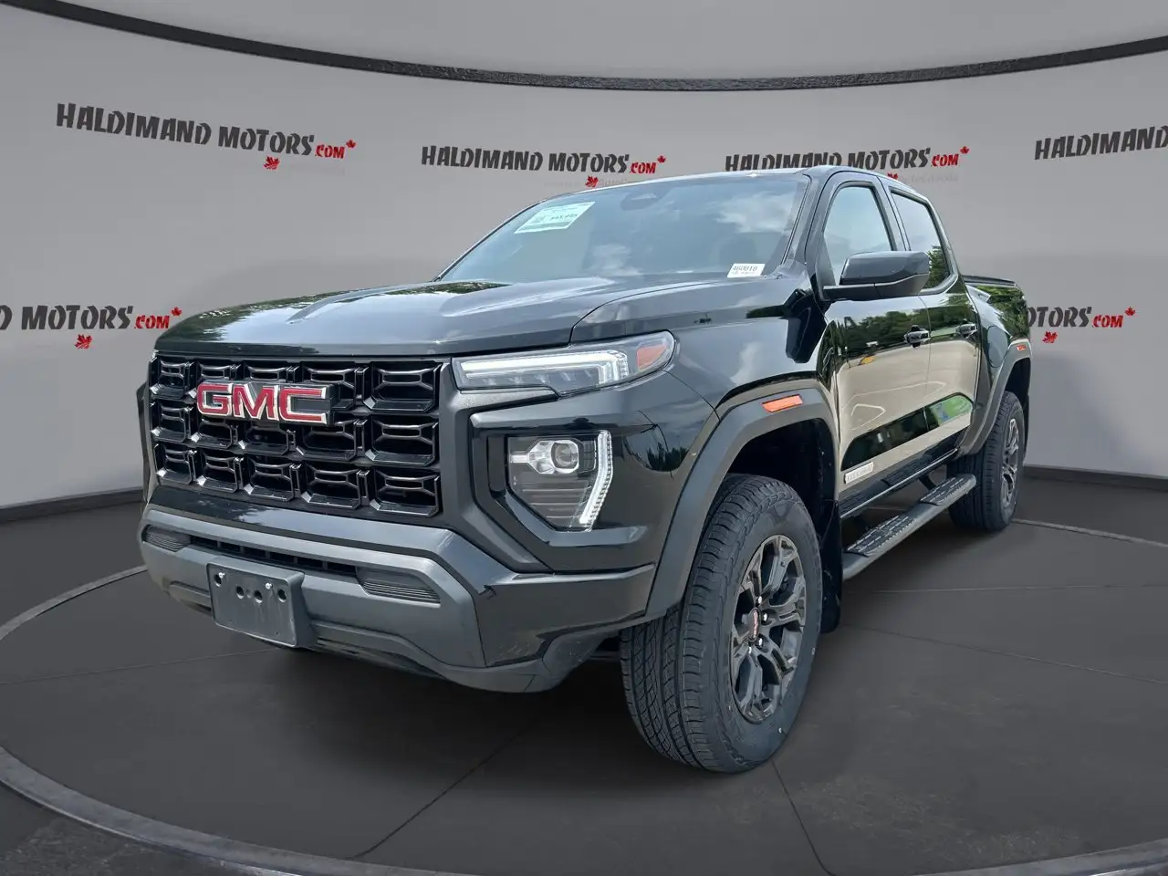 2025 GMC Canyon