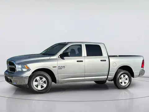 RAM 1500 SLT