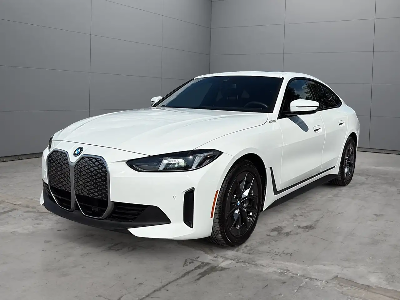 2025 BMW i4