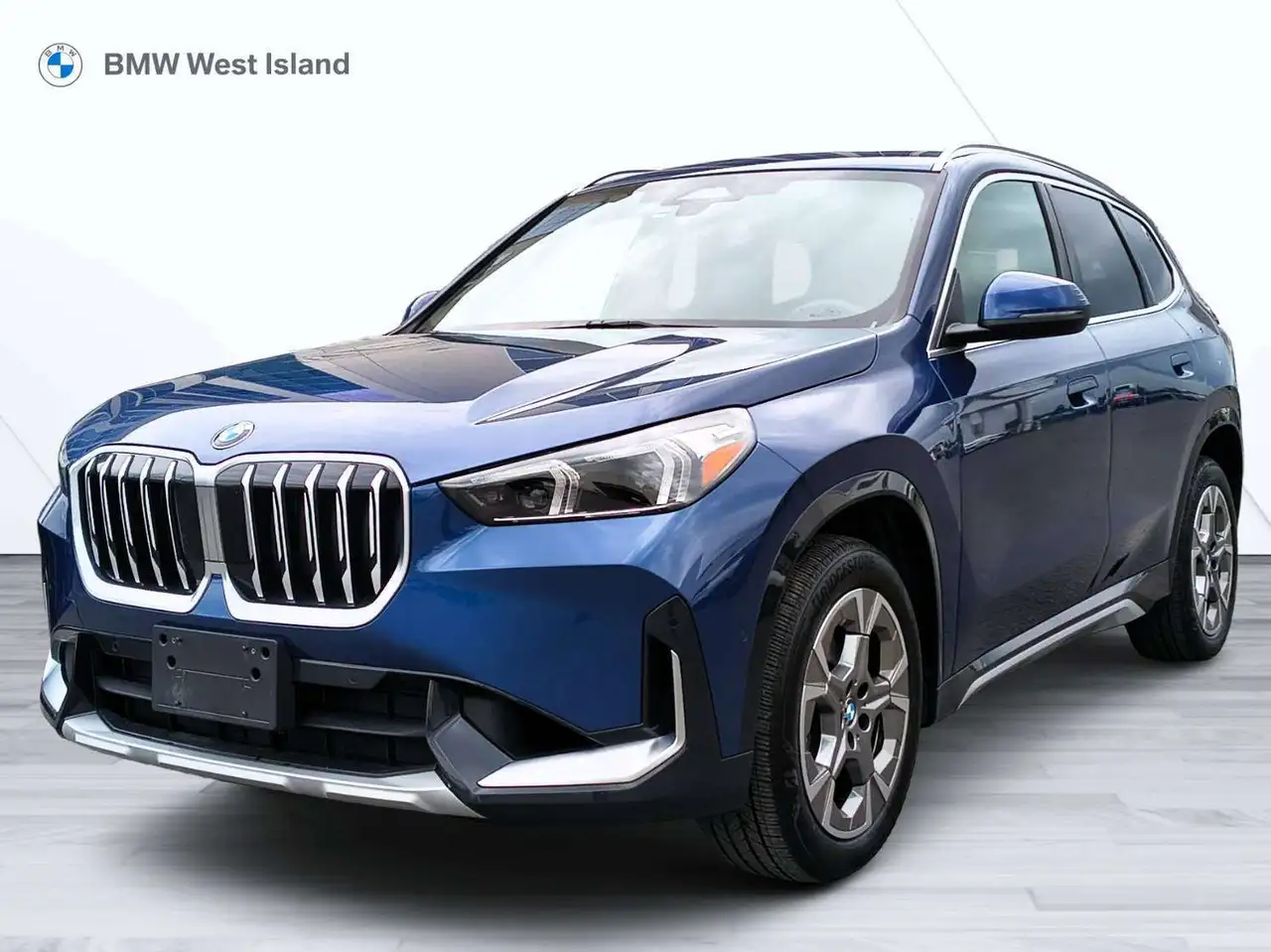 2025 BMW X1 28i