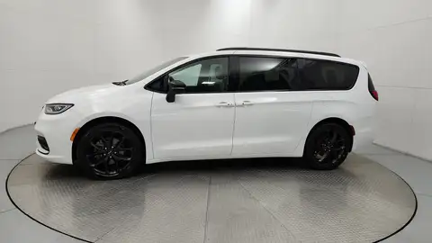 Chrysler Pacifica