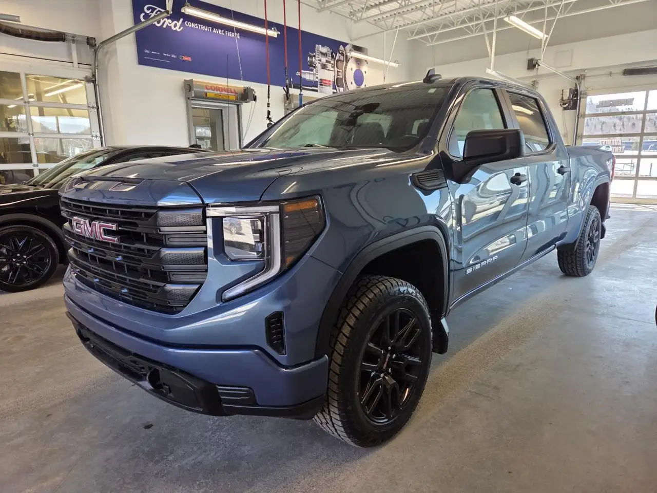 2024 GMC Sierra 1500 Pro