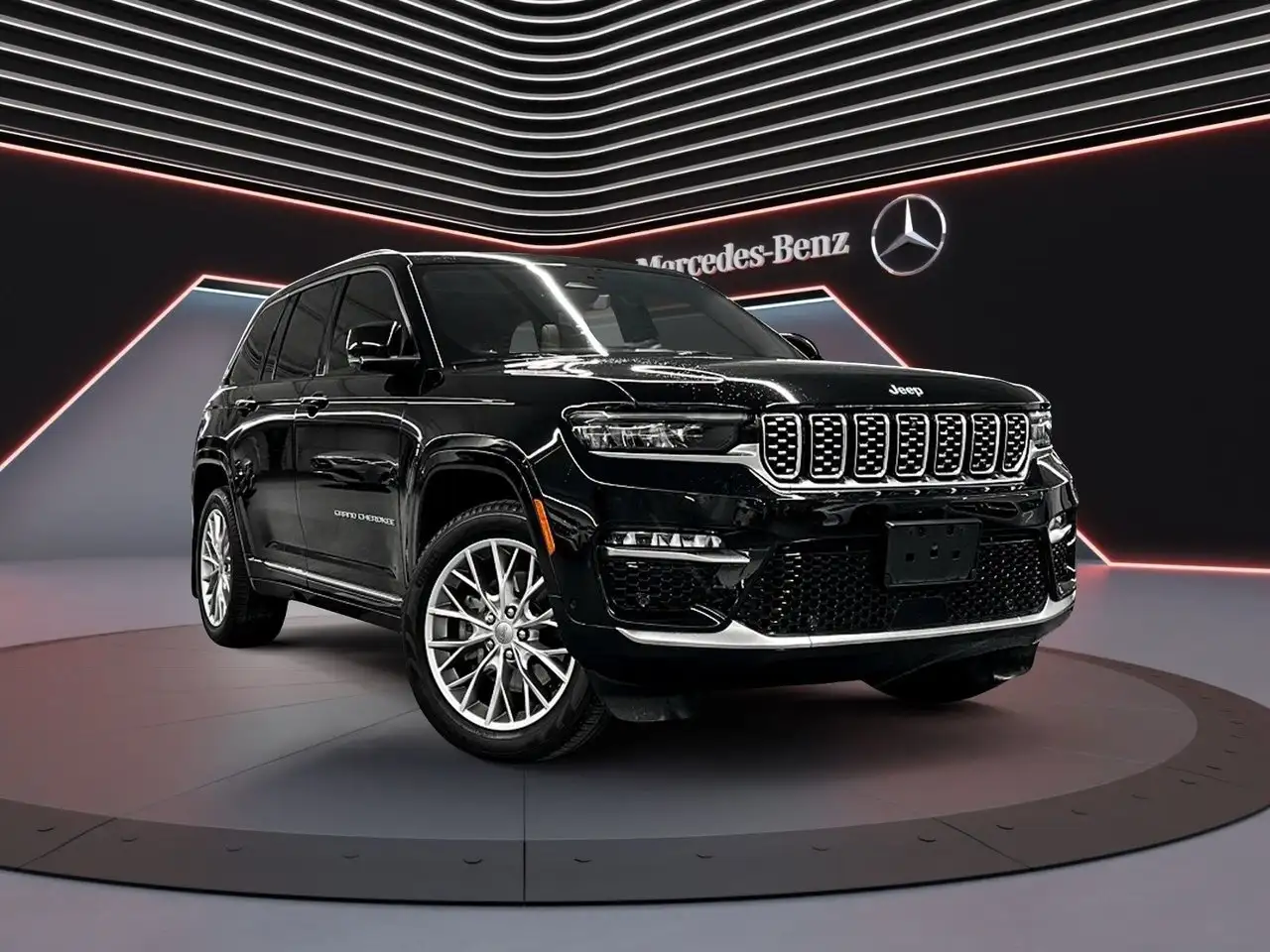 2023 Jeep Grand Cherokee Summit