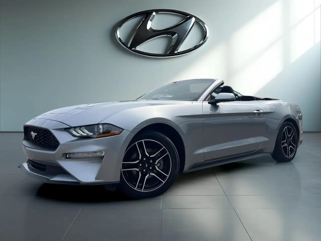 2022 Ford Mustang EcoBoost