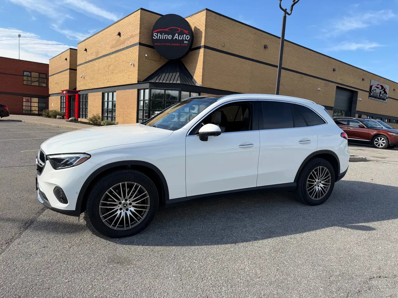 2025 Mercedes-Benz GLC