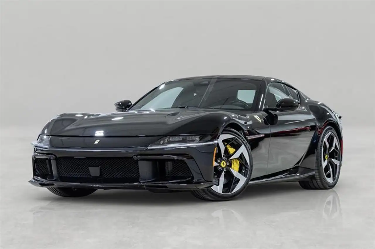 2025 Ferrari 12 Cilindri