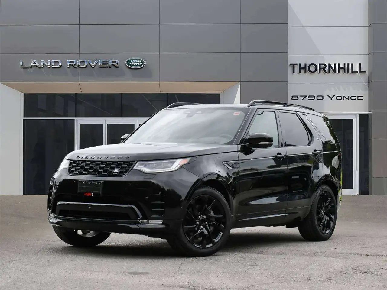 2025 Land Rover Discovery Dynamic SE P300