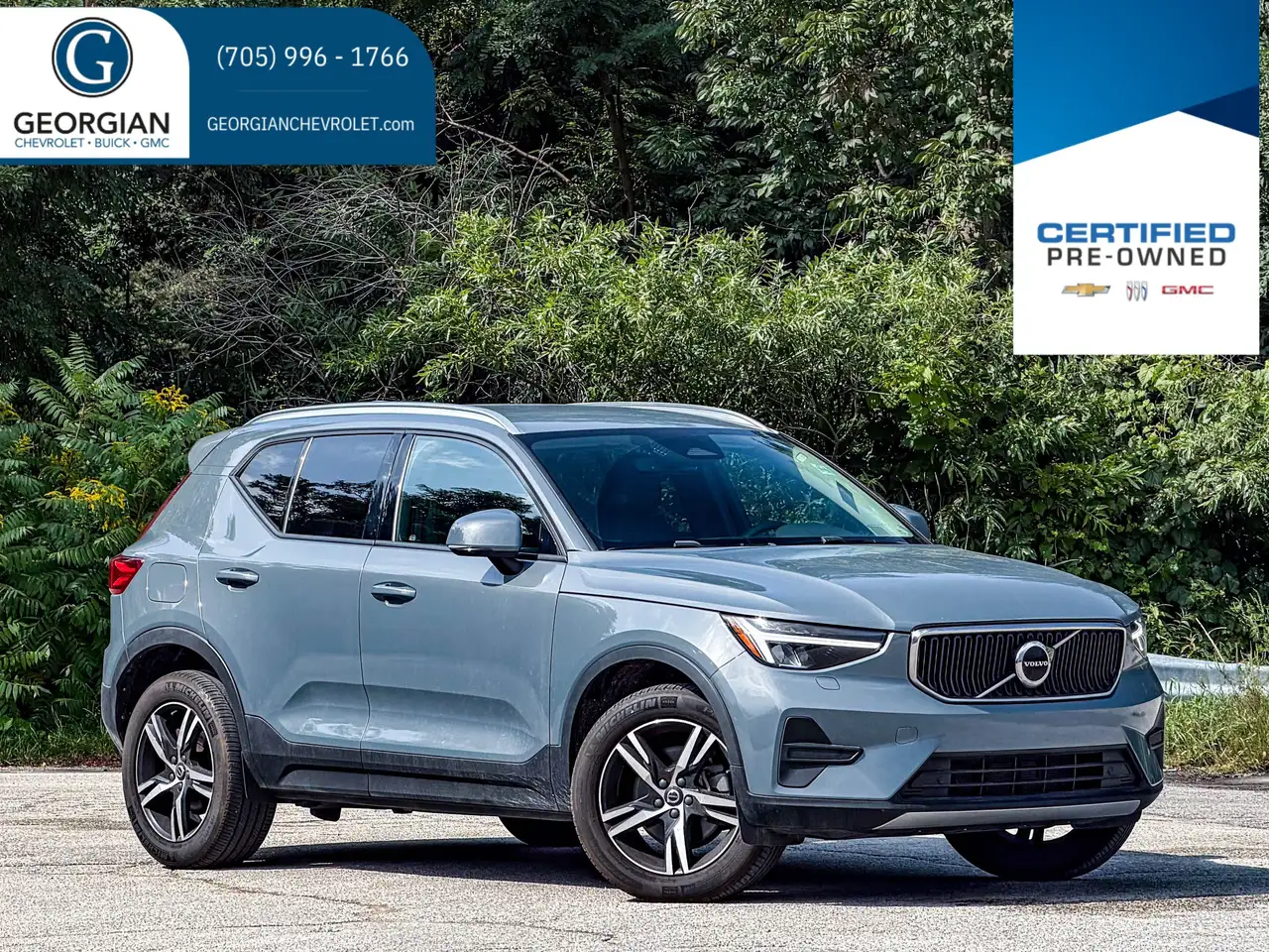 2023 Volvo XC40 Core