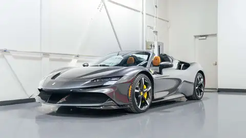 Ferrari SF90