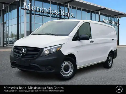 Mercedes-Benz Metris Passenger Van