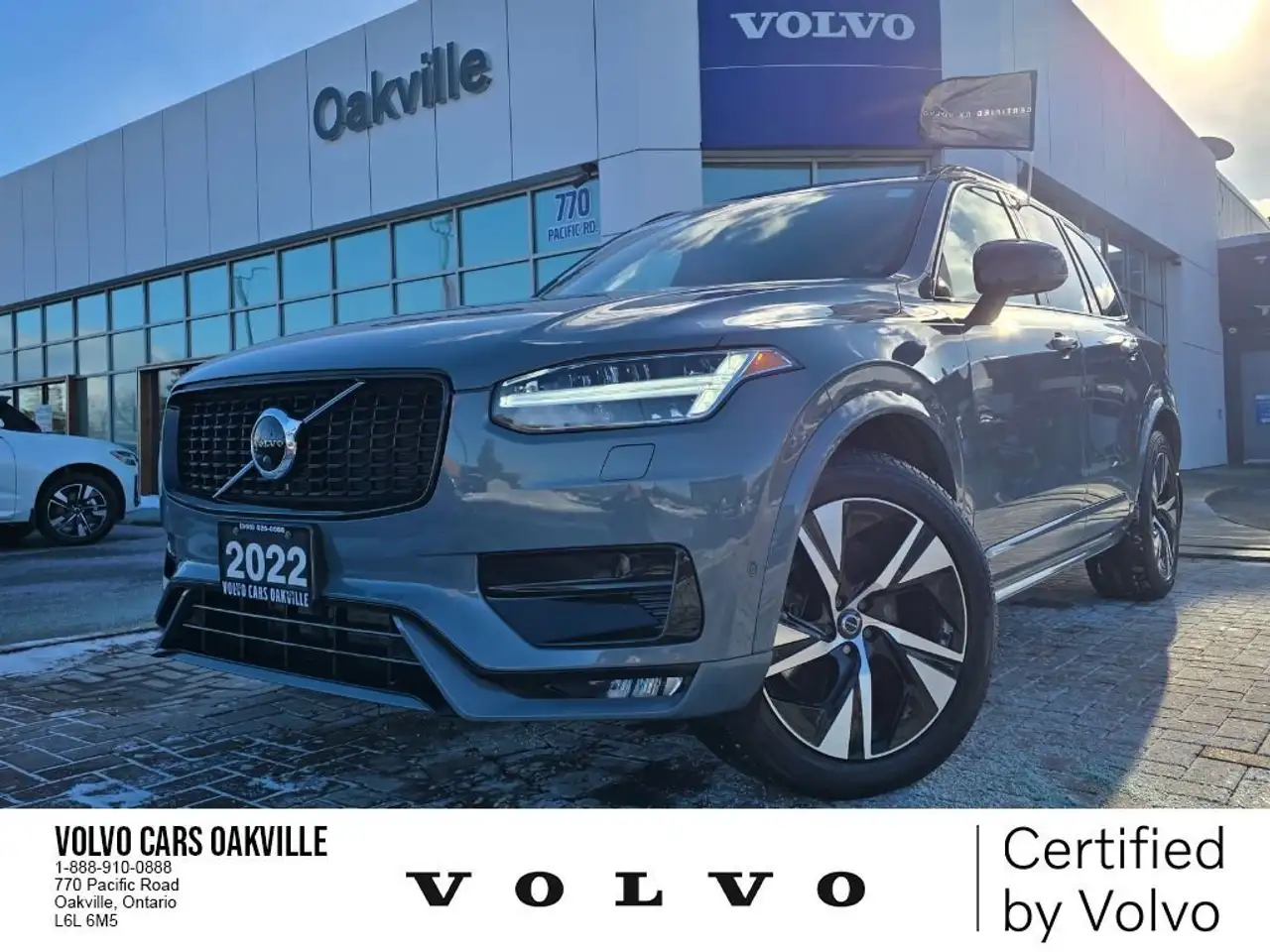 2022 Volvo XC90 R-Design