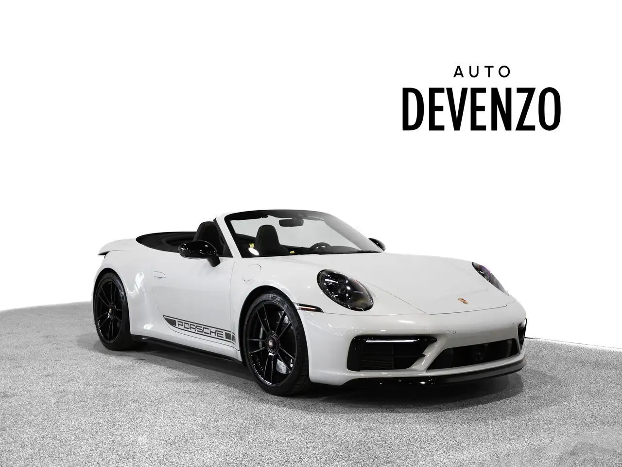2023 Porsche 911 Carrera 4 GTS