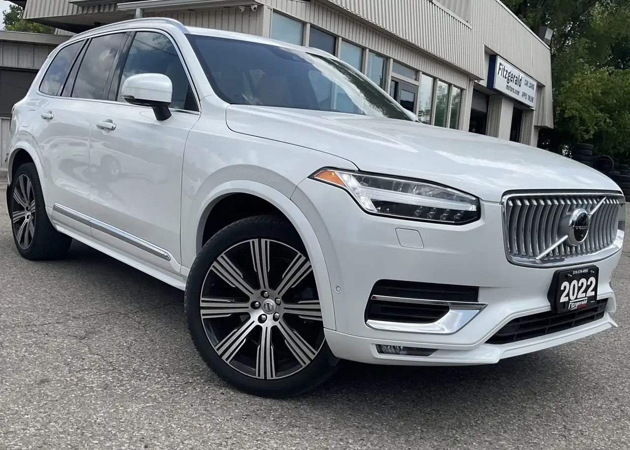 2022 Volvo XC90 Inscription