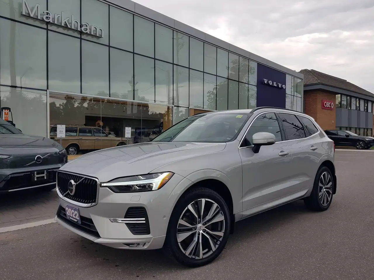 2022 Volvo XC60 Momentum