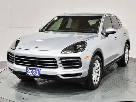 Porsche Cayenne Base