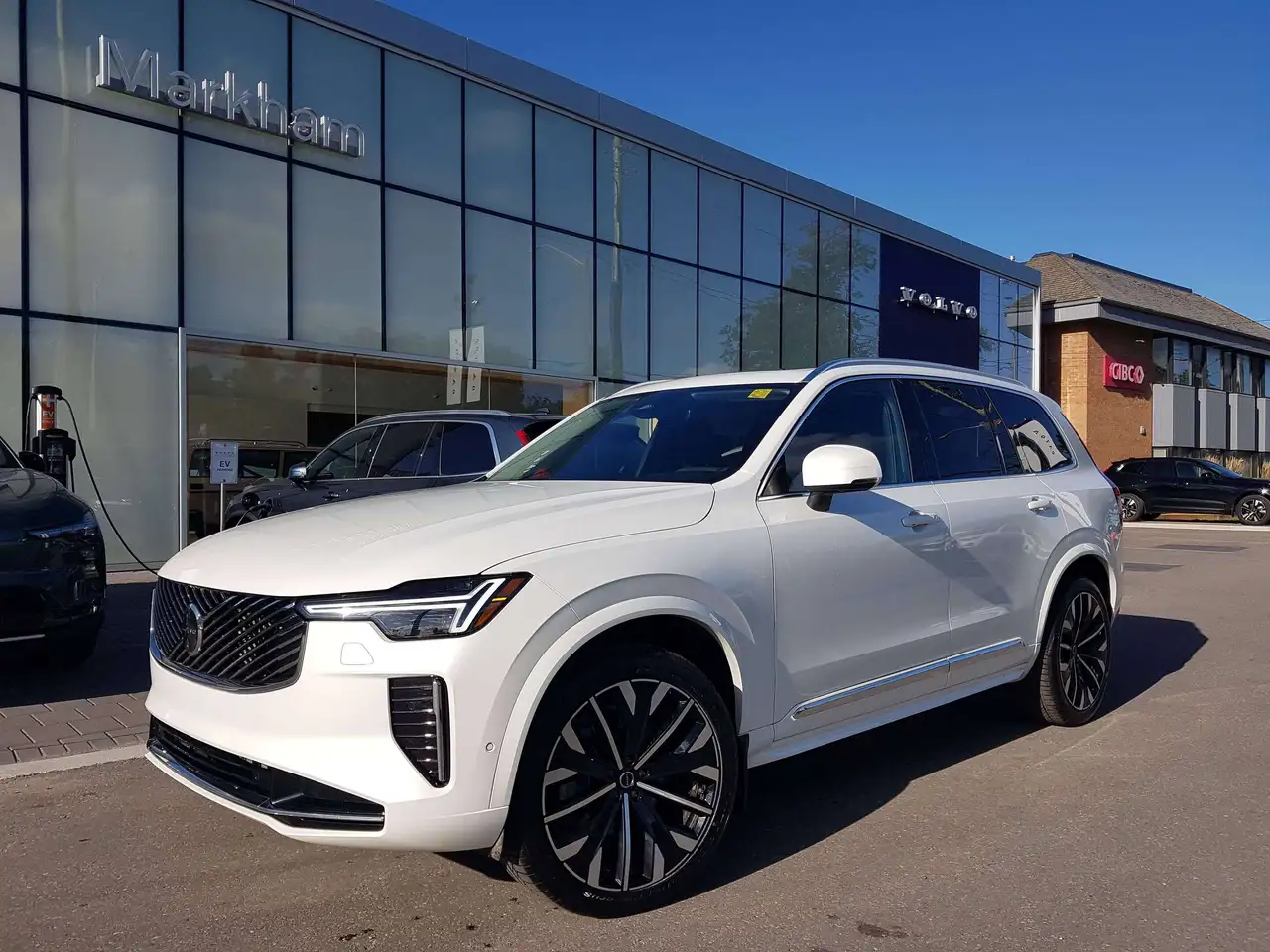 2026 Volvo XC90 Plus