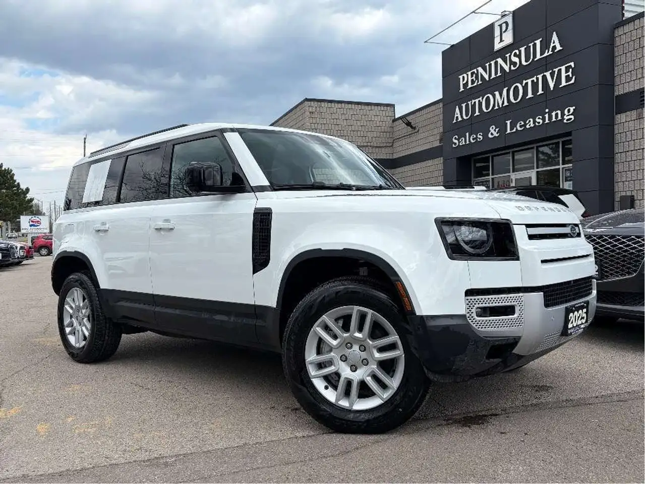 2025 Land Rover Defender