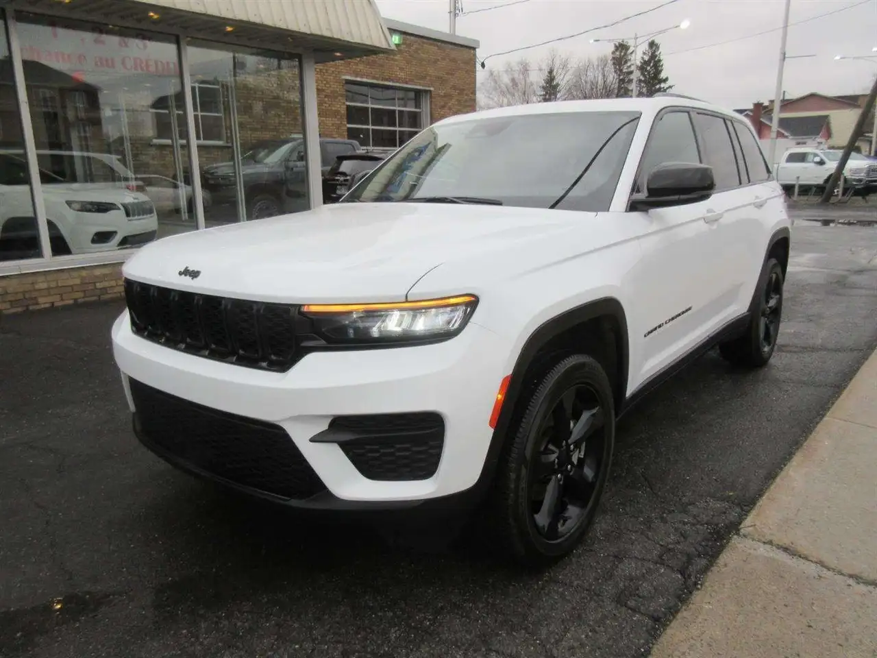 2023 Jeep Grand Cherokee Altitude