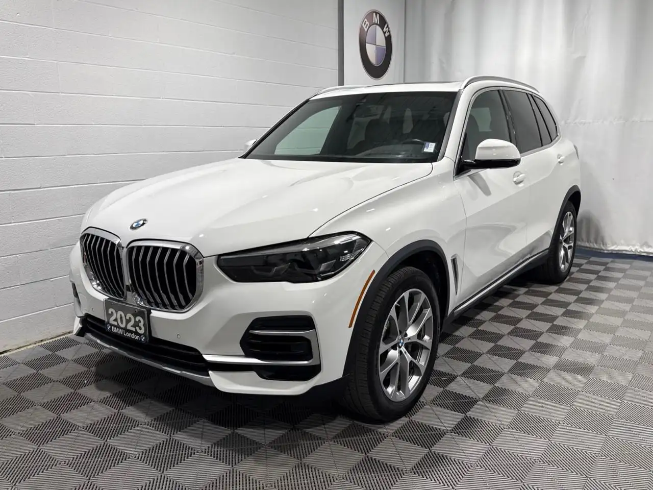 2023 BMW X5