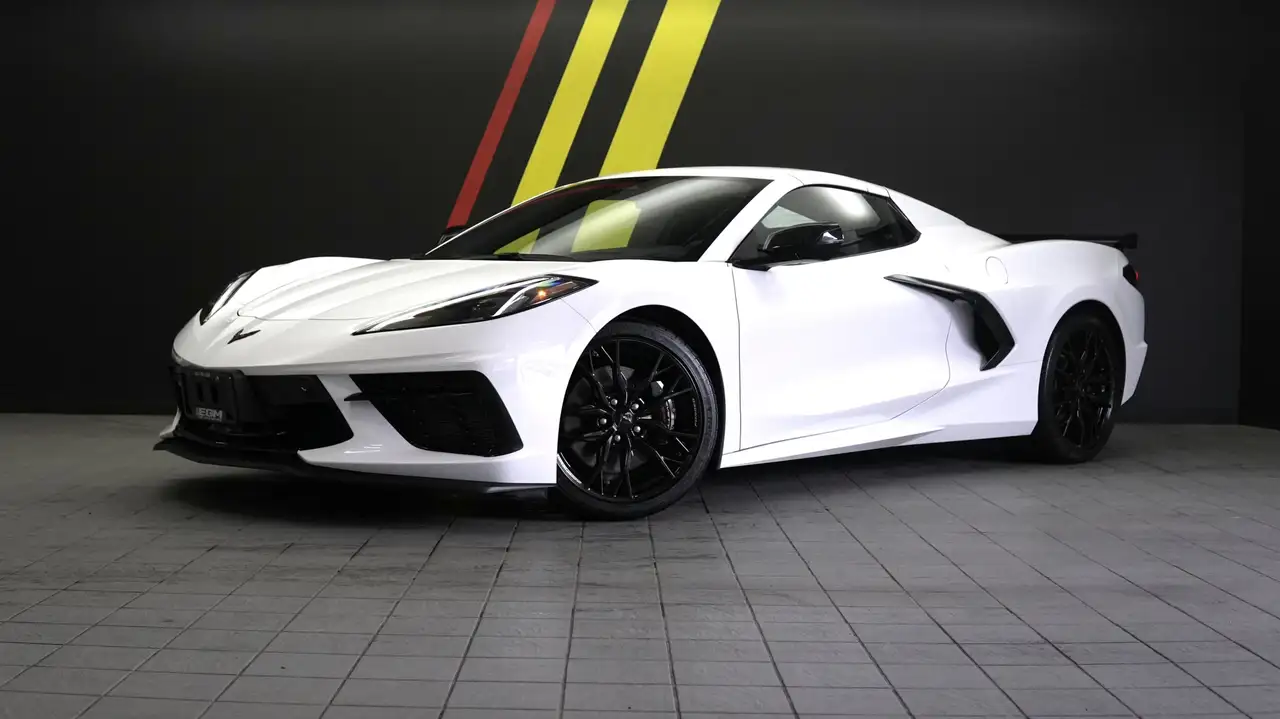 2025 Chevrolet Corvette Stingray 2LT