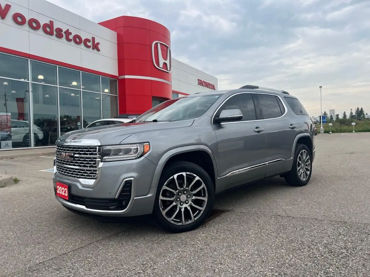 2023 GMC Acadia
