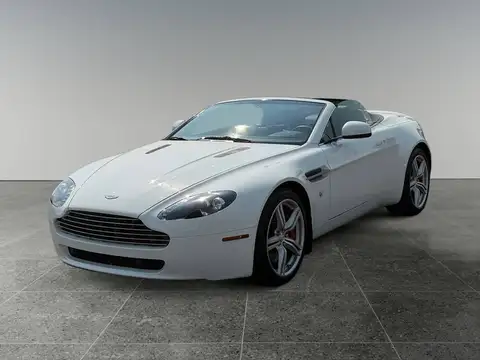 Aston Martin Vantage