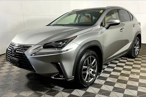 Lexus NX 300 Luxury