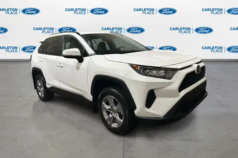 Toyota RAV4 LE