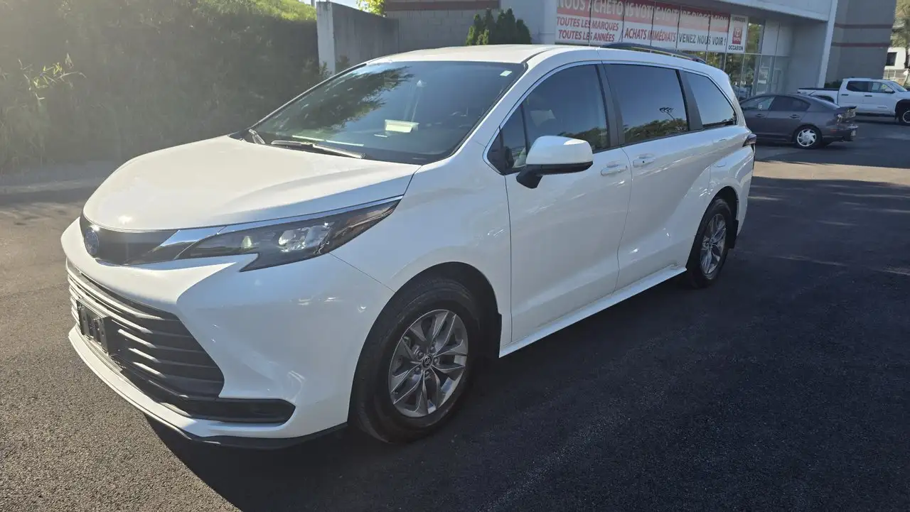 2024 Toyota Sienna