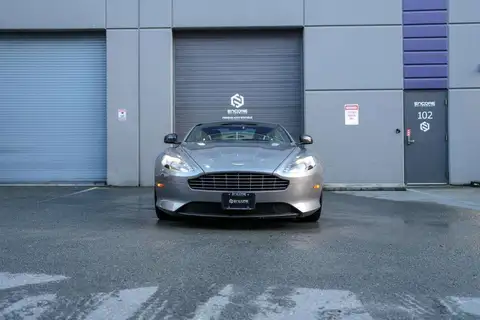 Aston Martin DB9