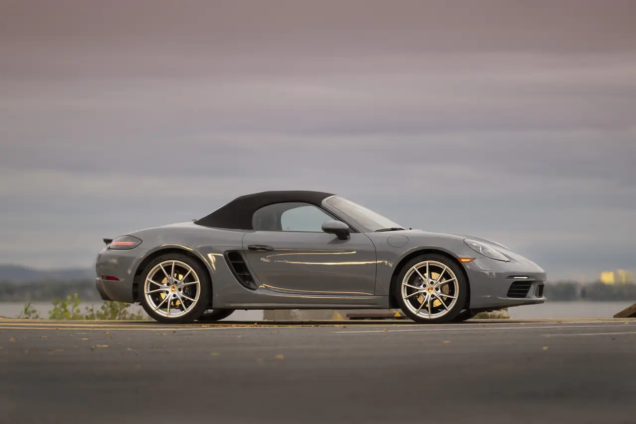 2023 Porsche Boxster