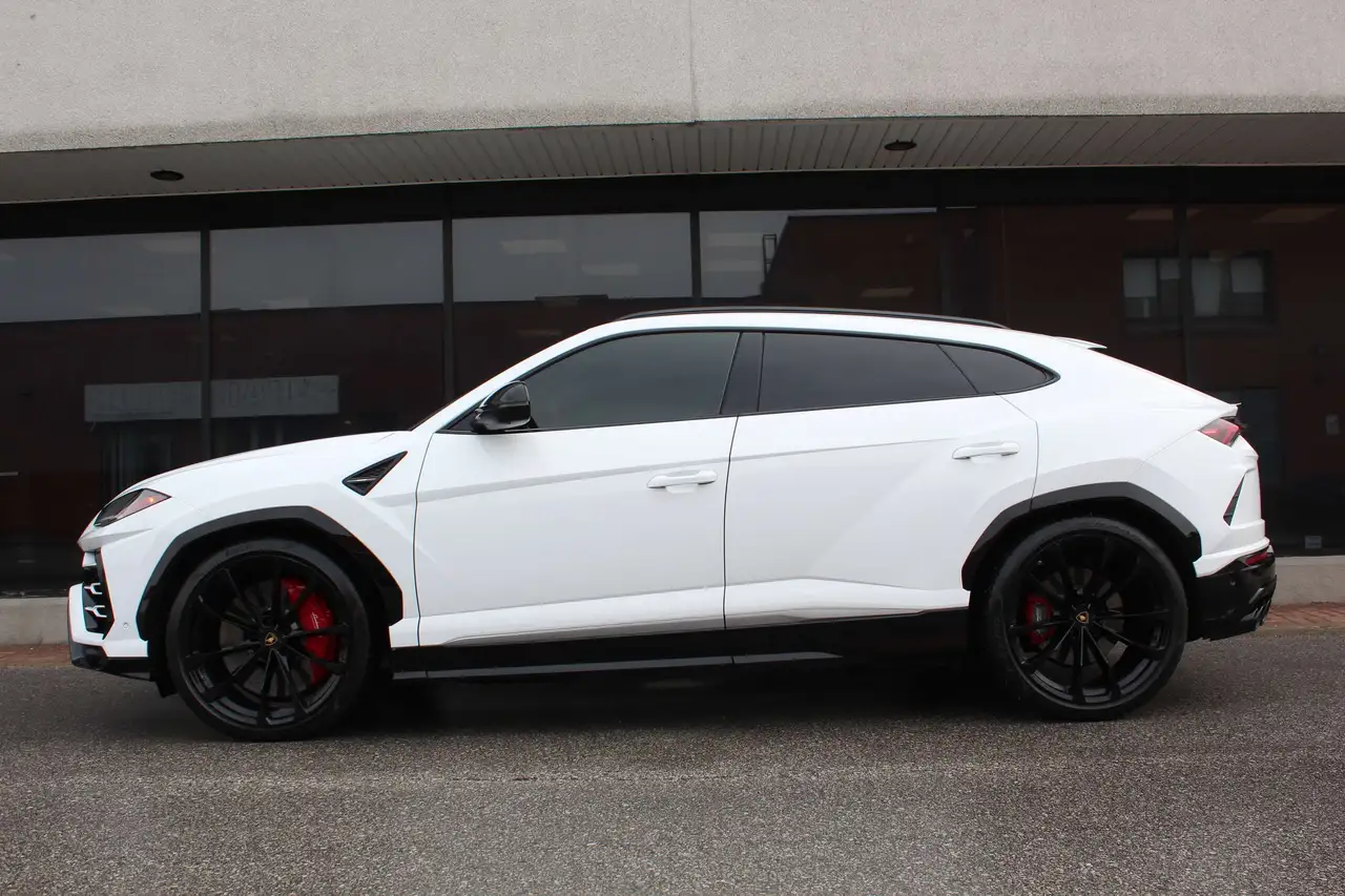 2020 Lamborghini Urus