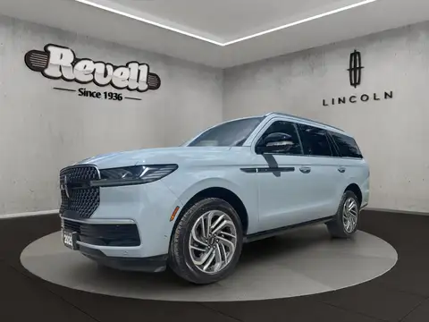 Lincoln Navigator Reserve