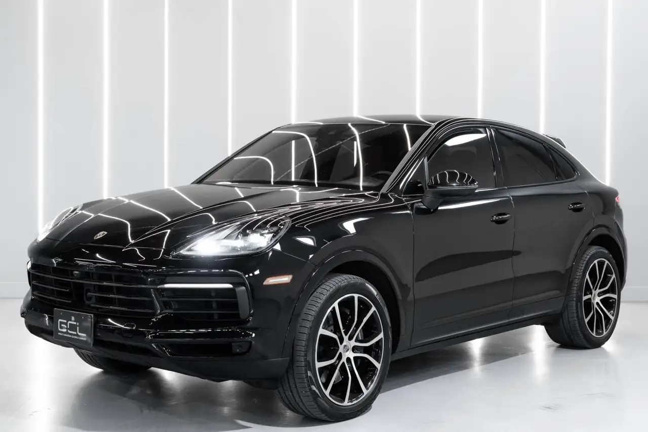 2023 Porsche Cayenne Base