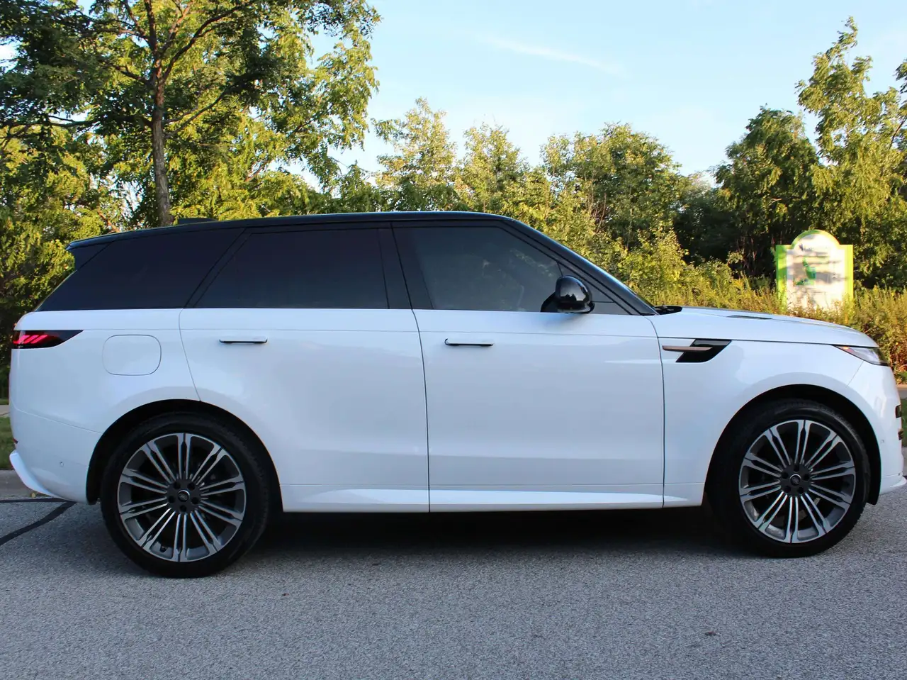 2024 Land Rover Range Rover Sport